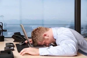 5 Cara Hilangkan Kantuk Di Kantor, No. 5 Paling Ampuh!